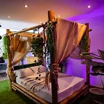 L'evasion Loveroom
