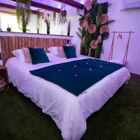 L'evasion Loveroom *